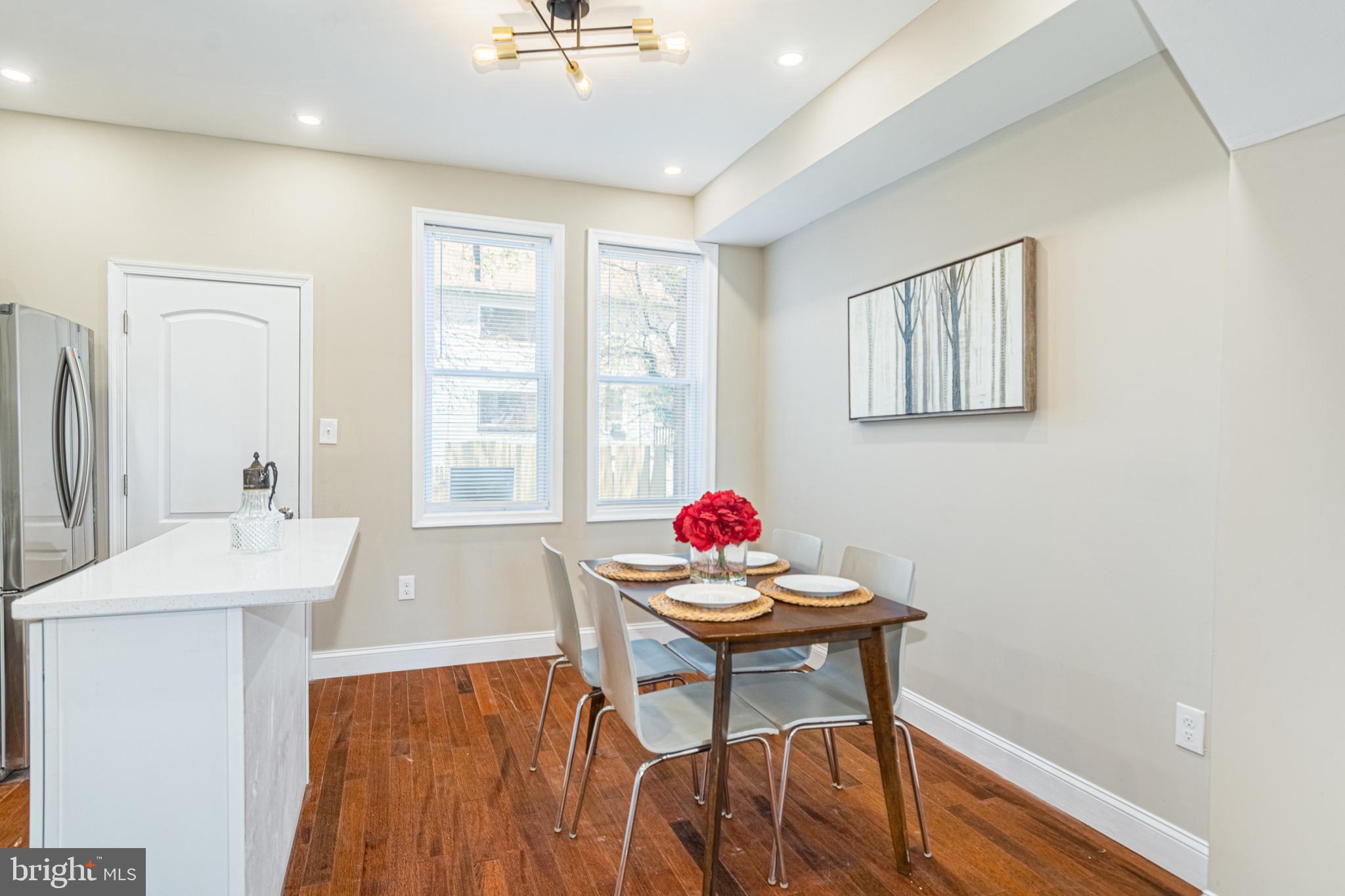 ARLINGTON - Residential