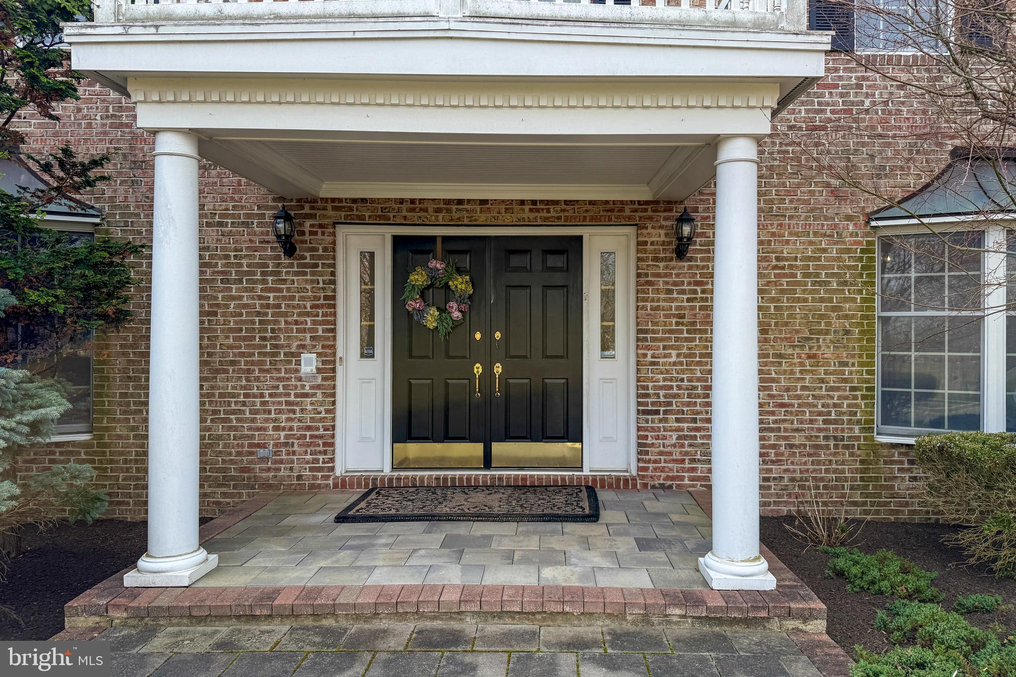 10 GAITWAY DRIVE