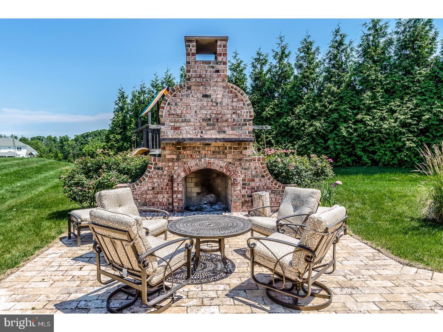 HIGHLANDS CHAPMAN CN - Residential