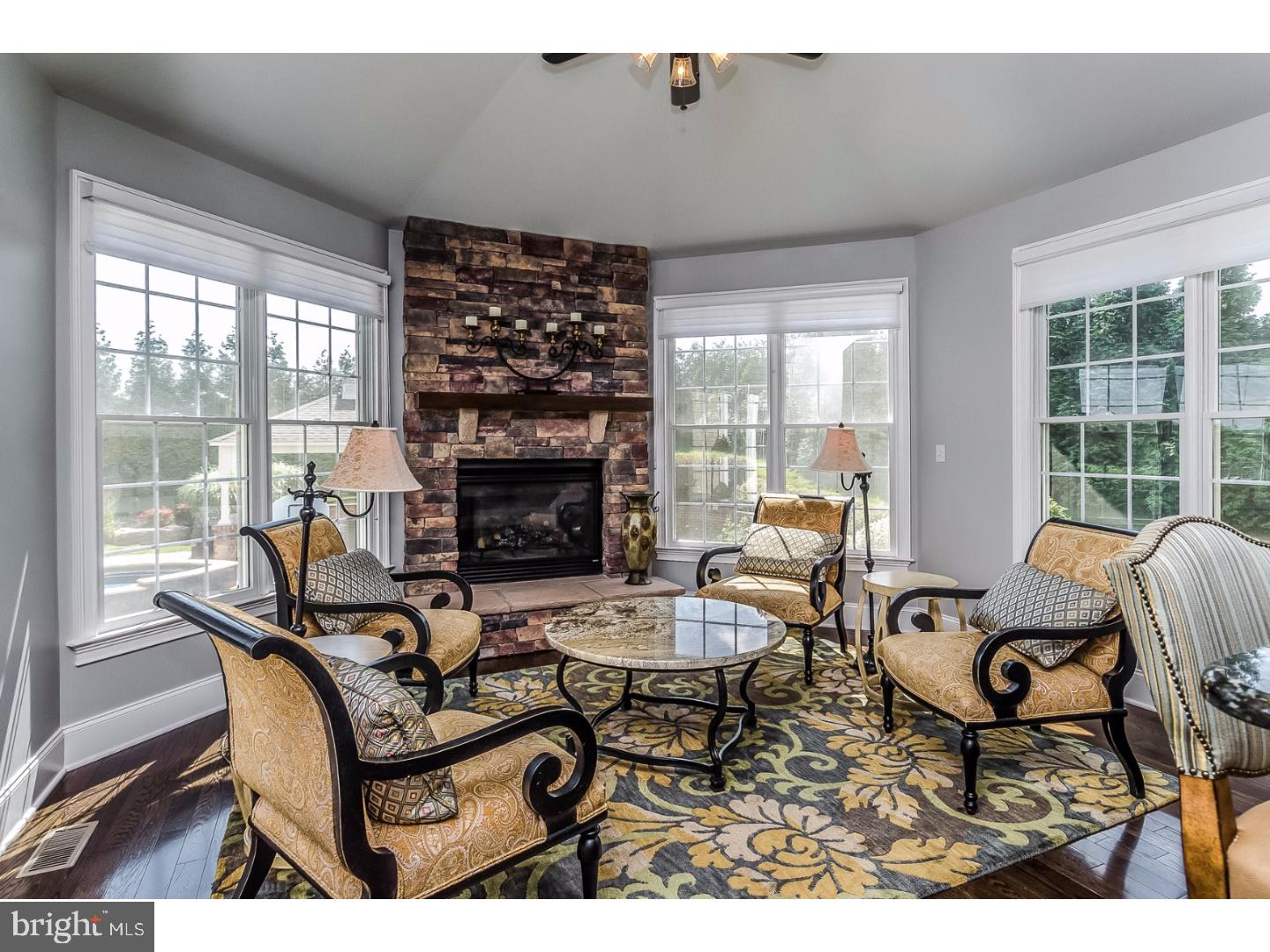 HIGHLANDS CHAPMAN CN - Residential