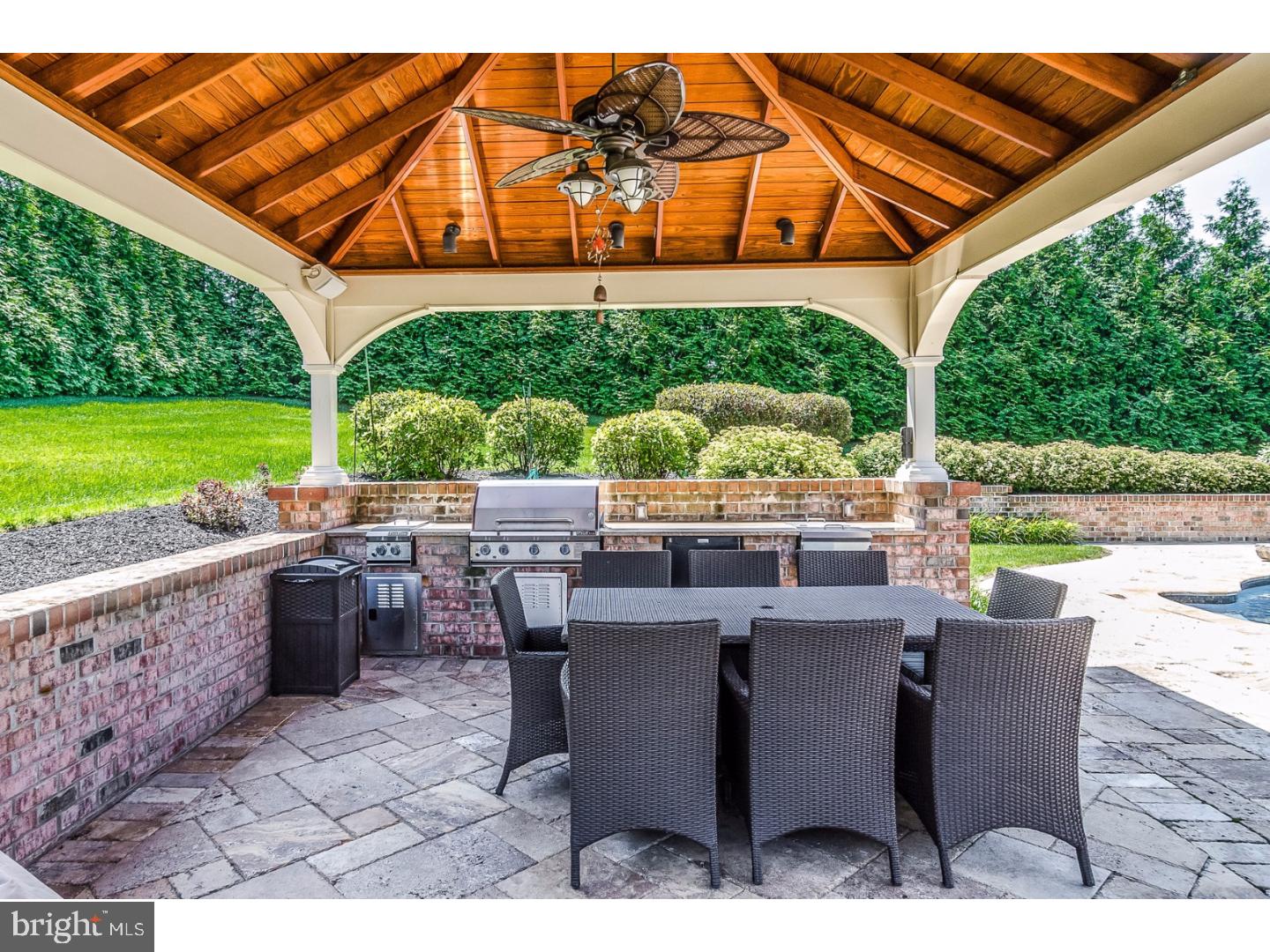 HIGHLANDS CHAPMAN CN - Residential