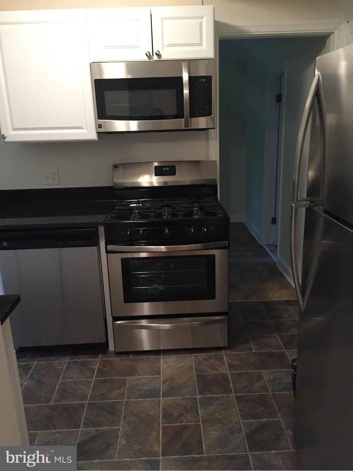 ARLINGTON FOREST - Residential Lease