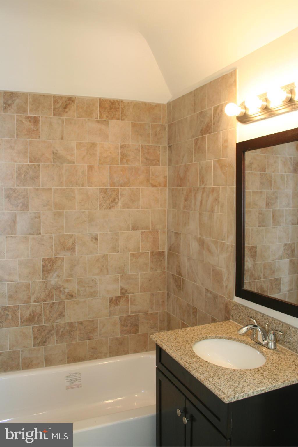 ARLINGTON FOREST - Residential Lease