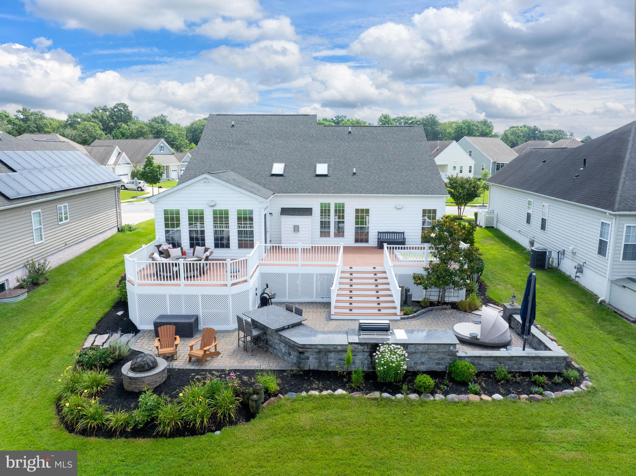 25199 LUMBERTON DRIVE