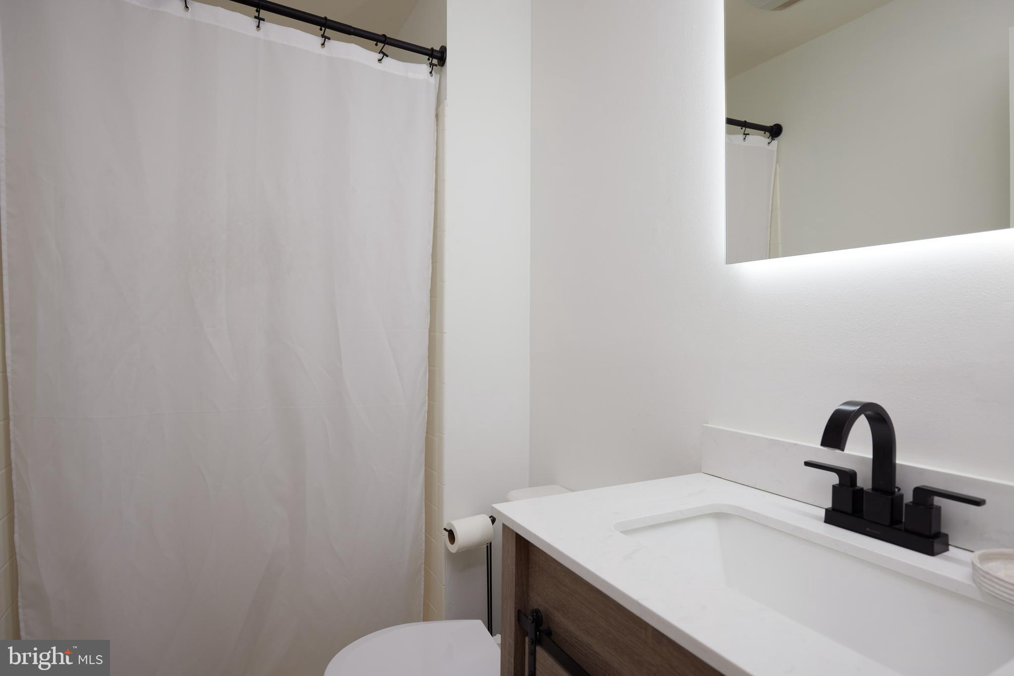 GLEN HAVEN - Residential Lease