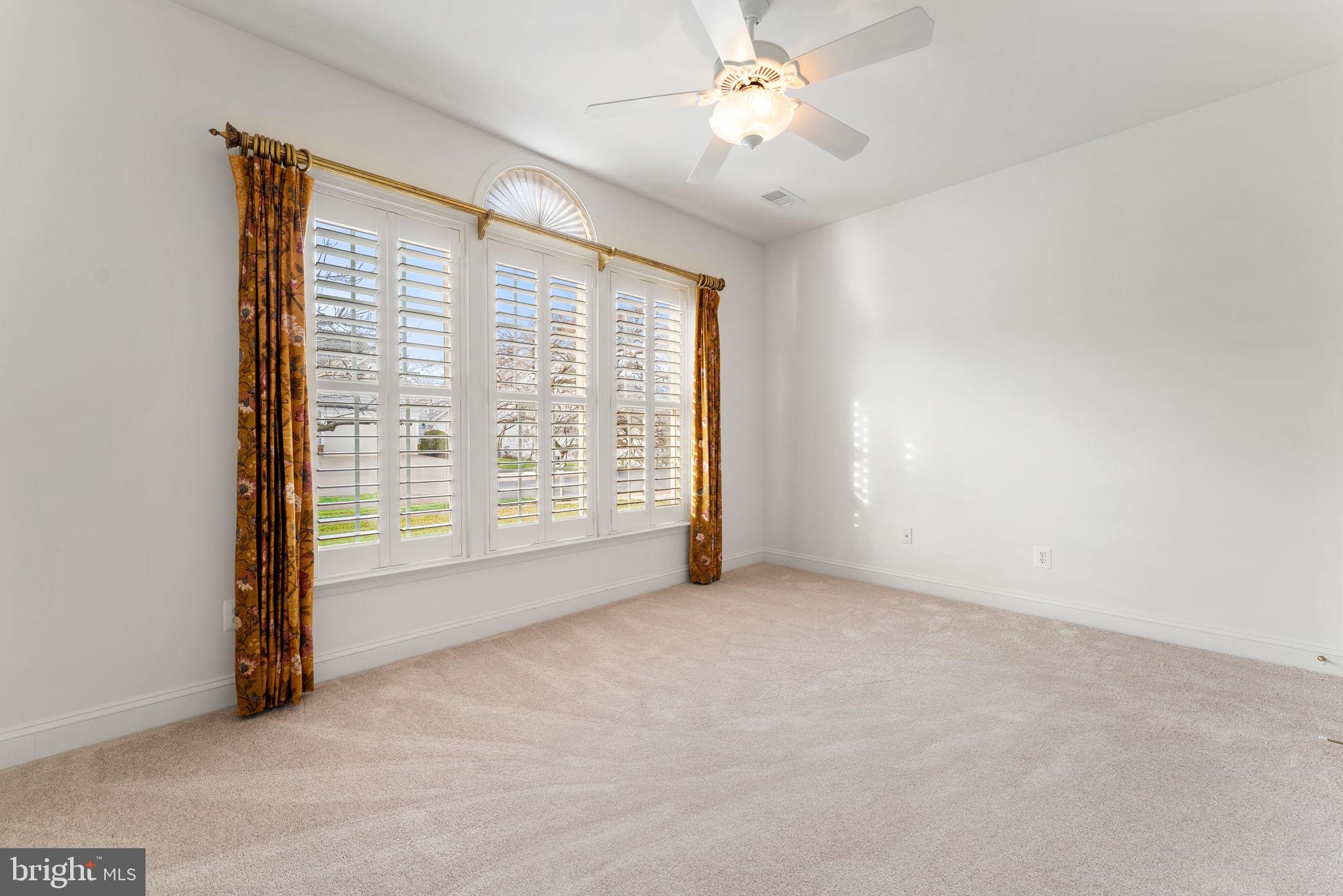 HERITAGE HUNT - Residential