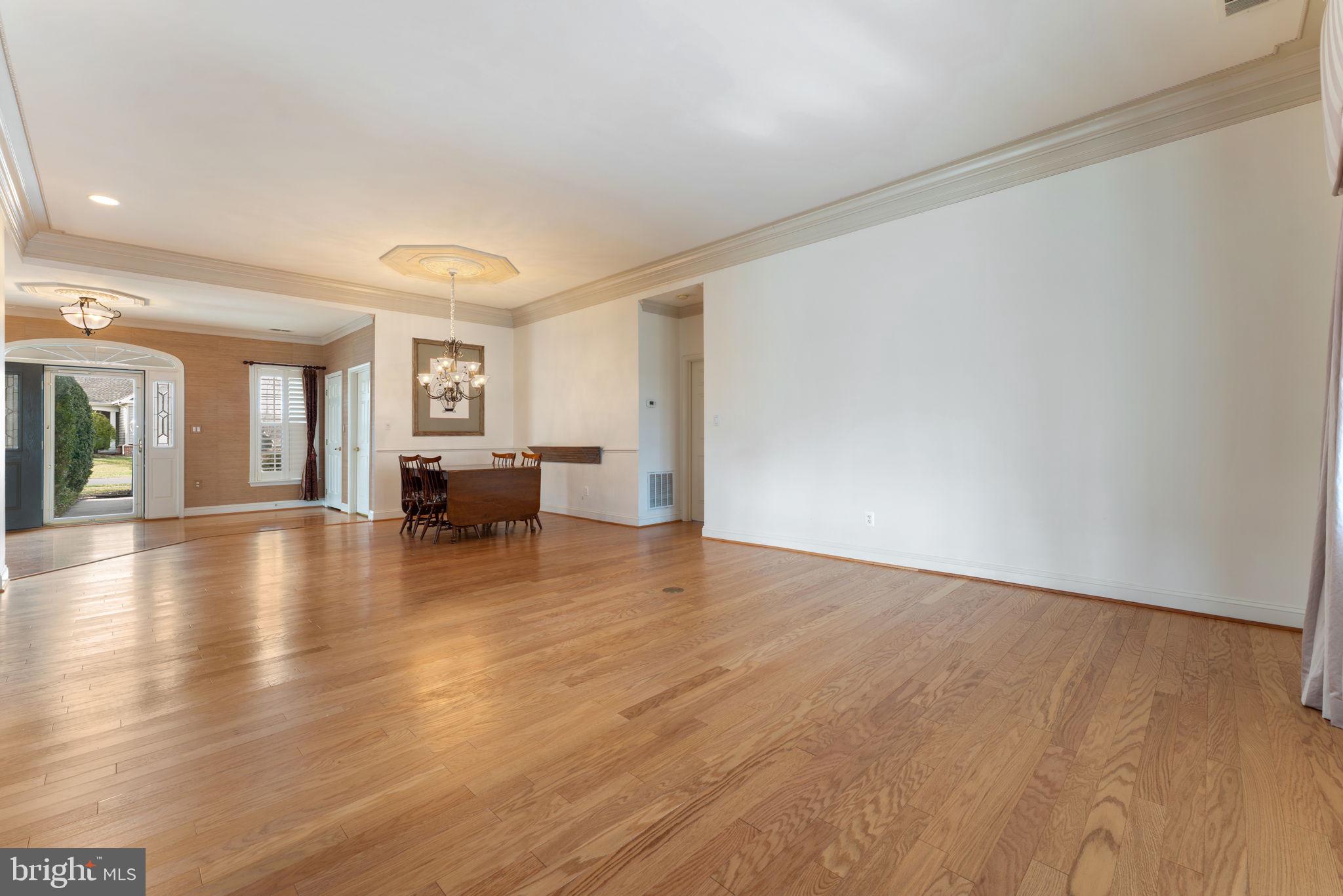 HERITAGE HUNT - Residential