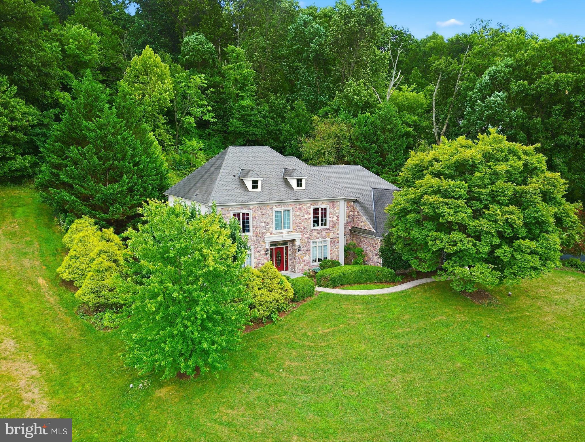 7 Woods Way, Reading, PA, 19610, USA, 4 Bedrooms Bedrooms, ,5 BathroomsBathrooms,Residential,Active,7 Woods Way,PABK2075602