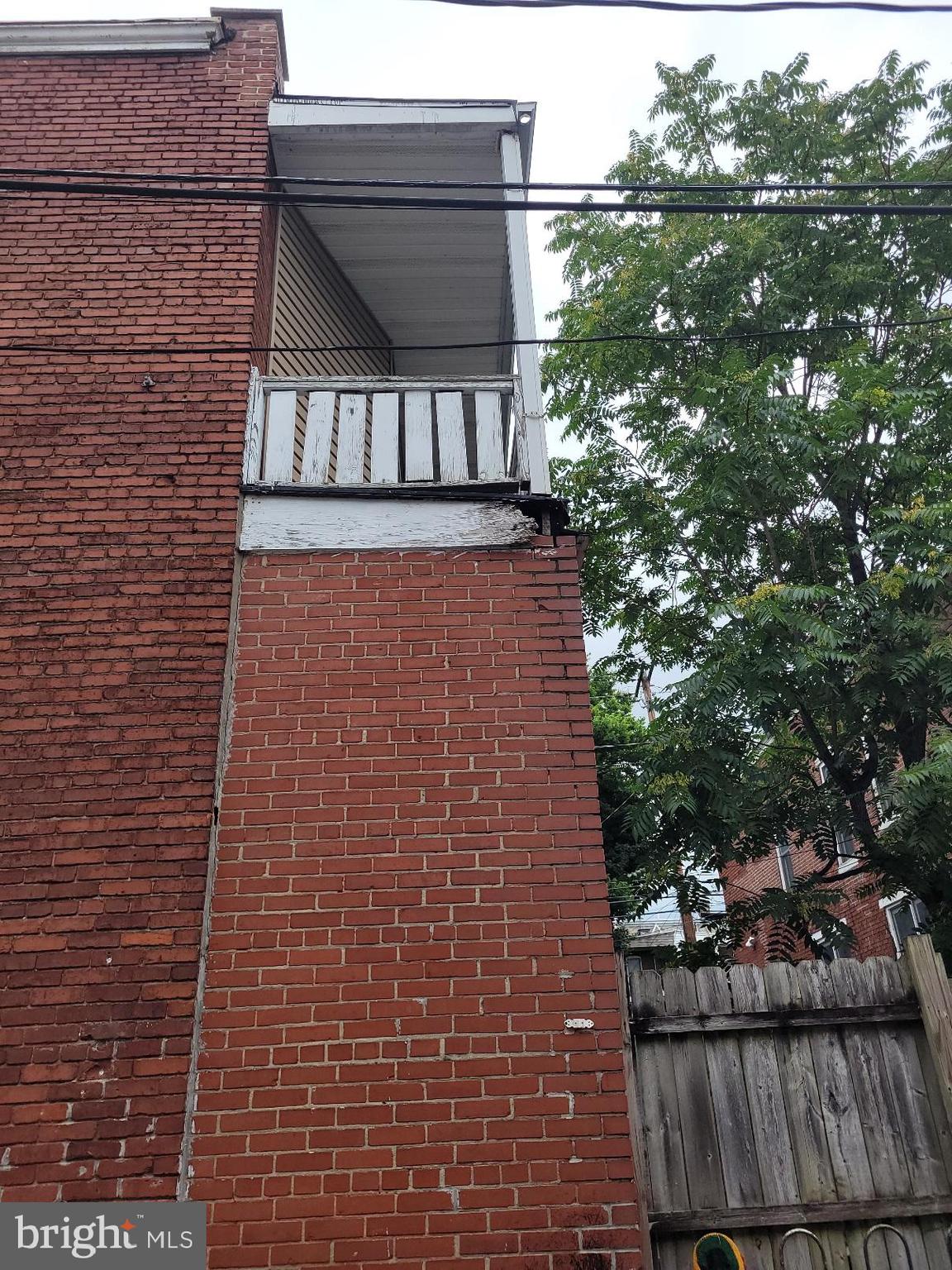 261 PEFFER STREET
