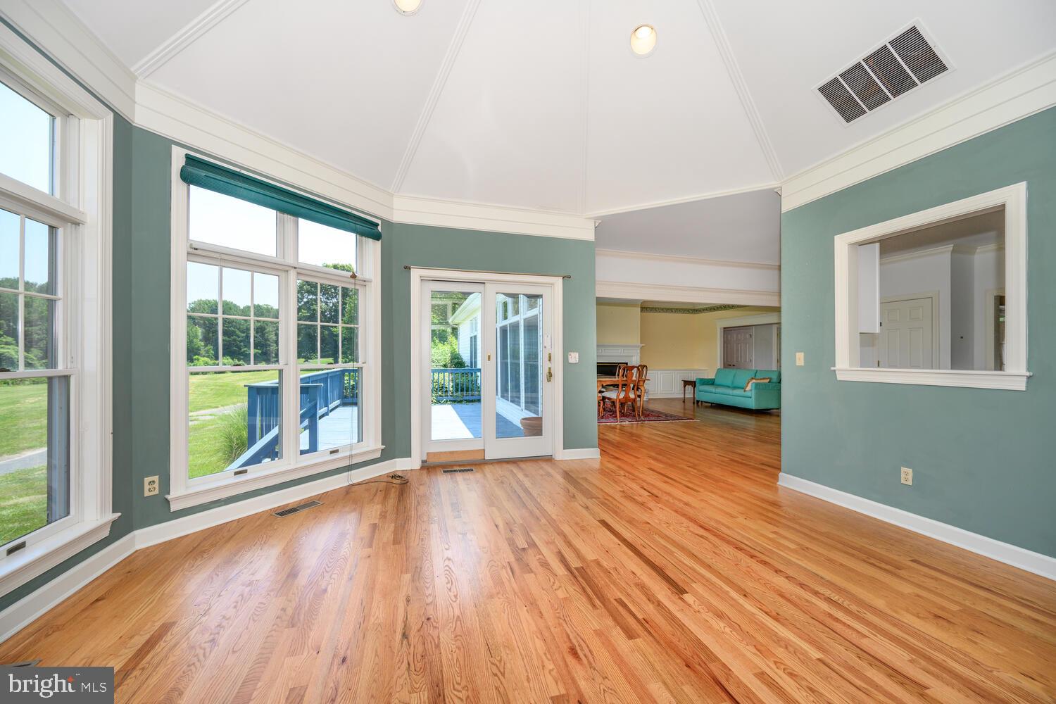 EASTON CLUB - Residential