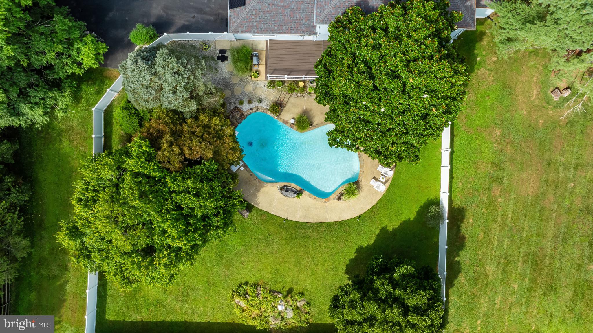 3501 FOXHALL DRIVE