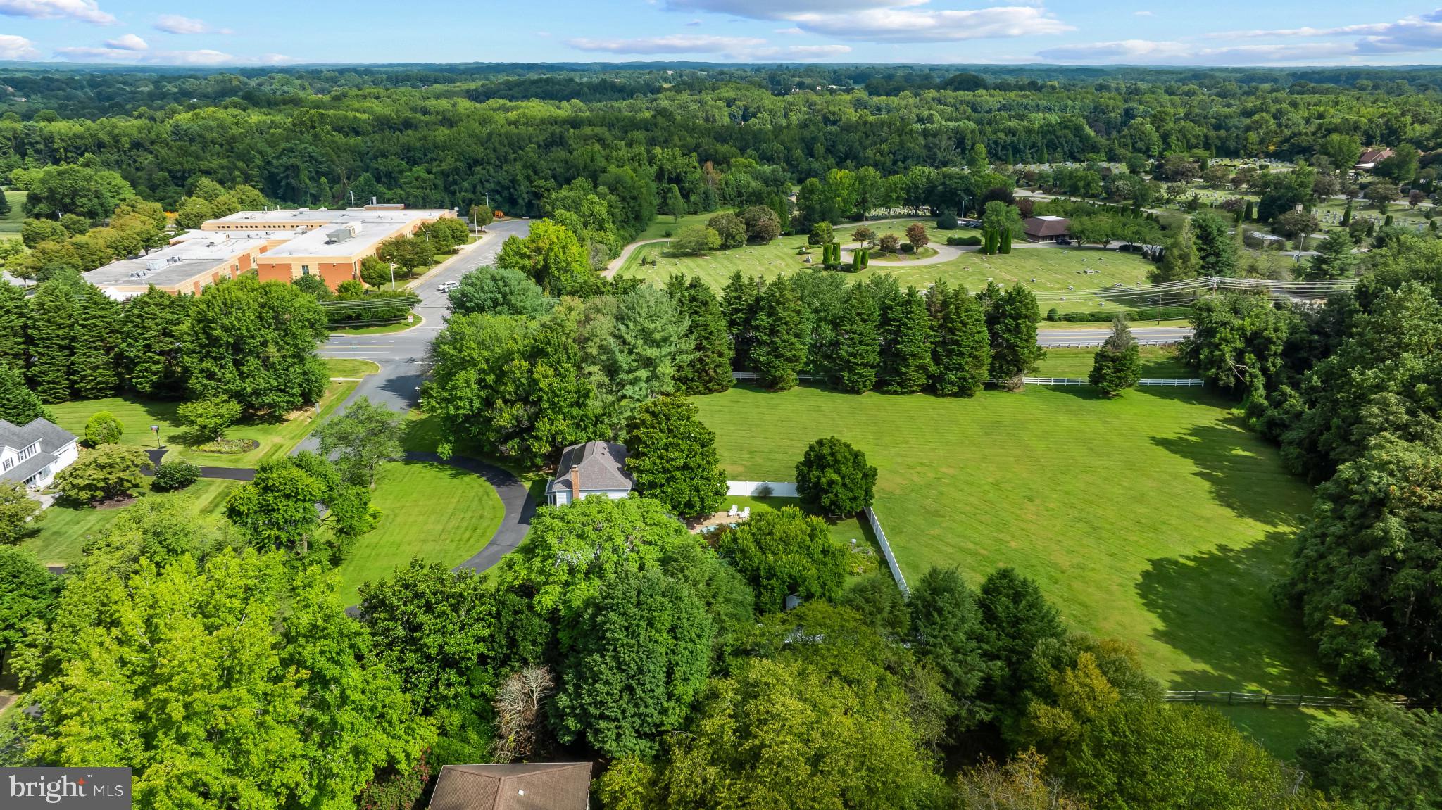 FOXHALL ESTATES - Residential