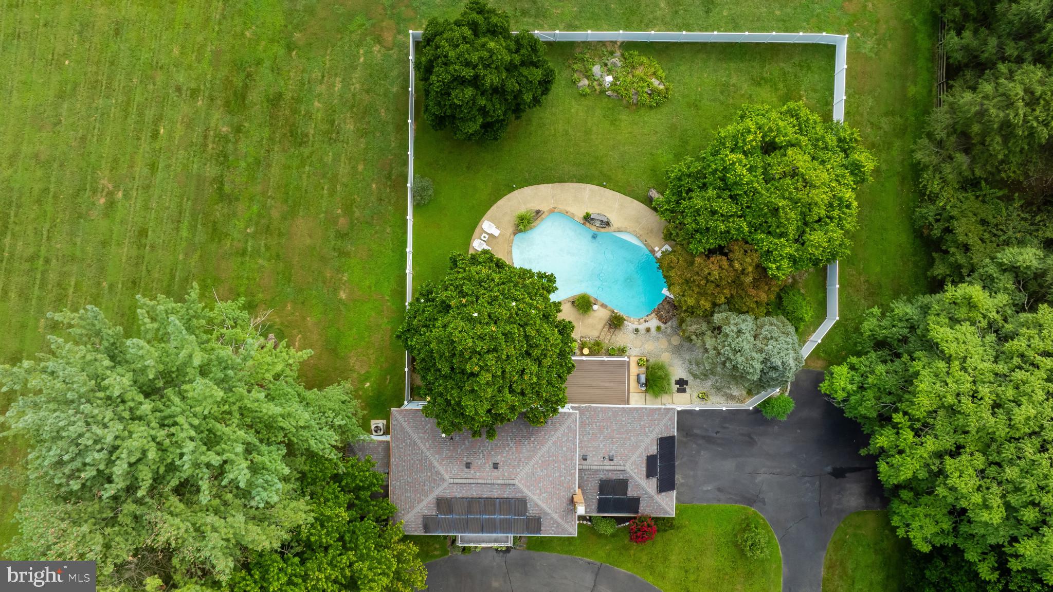 3501 FOXHALL DRIVE