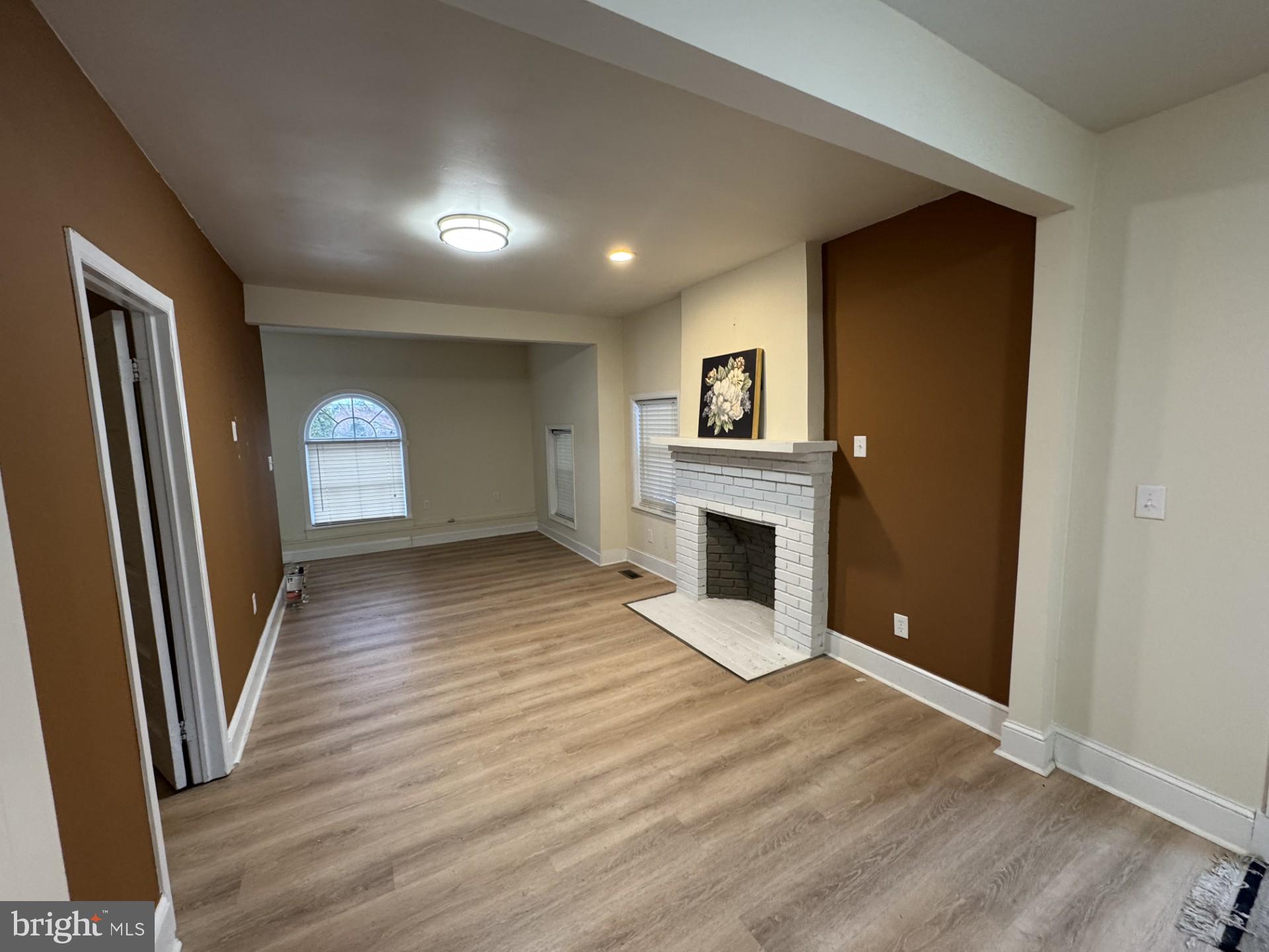 AIGBURTH - Residential