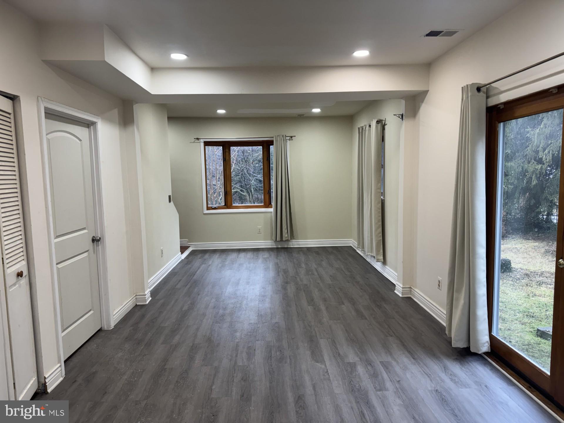 AIGBURTH - Residential