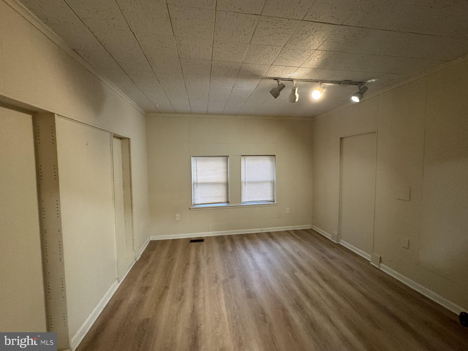 AIGBURTH - Residential