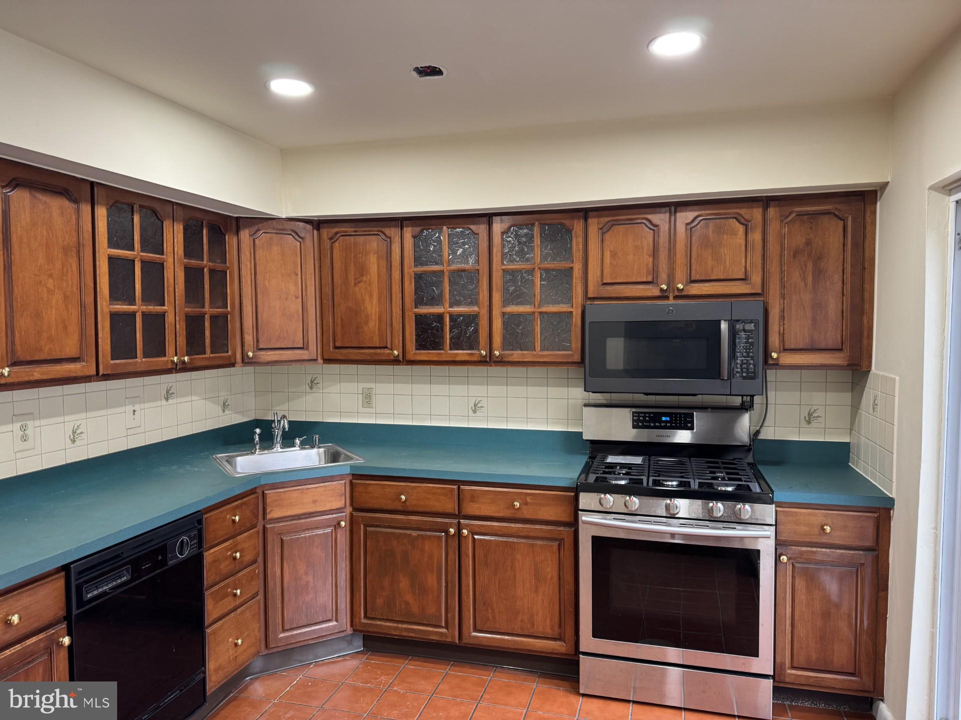 AIGBURTH - Residential