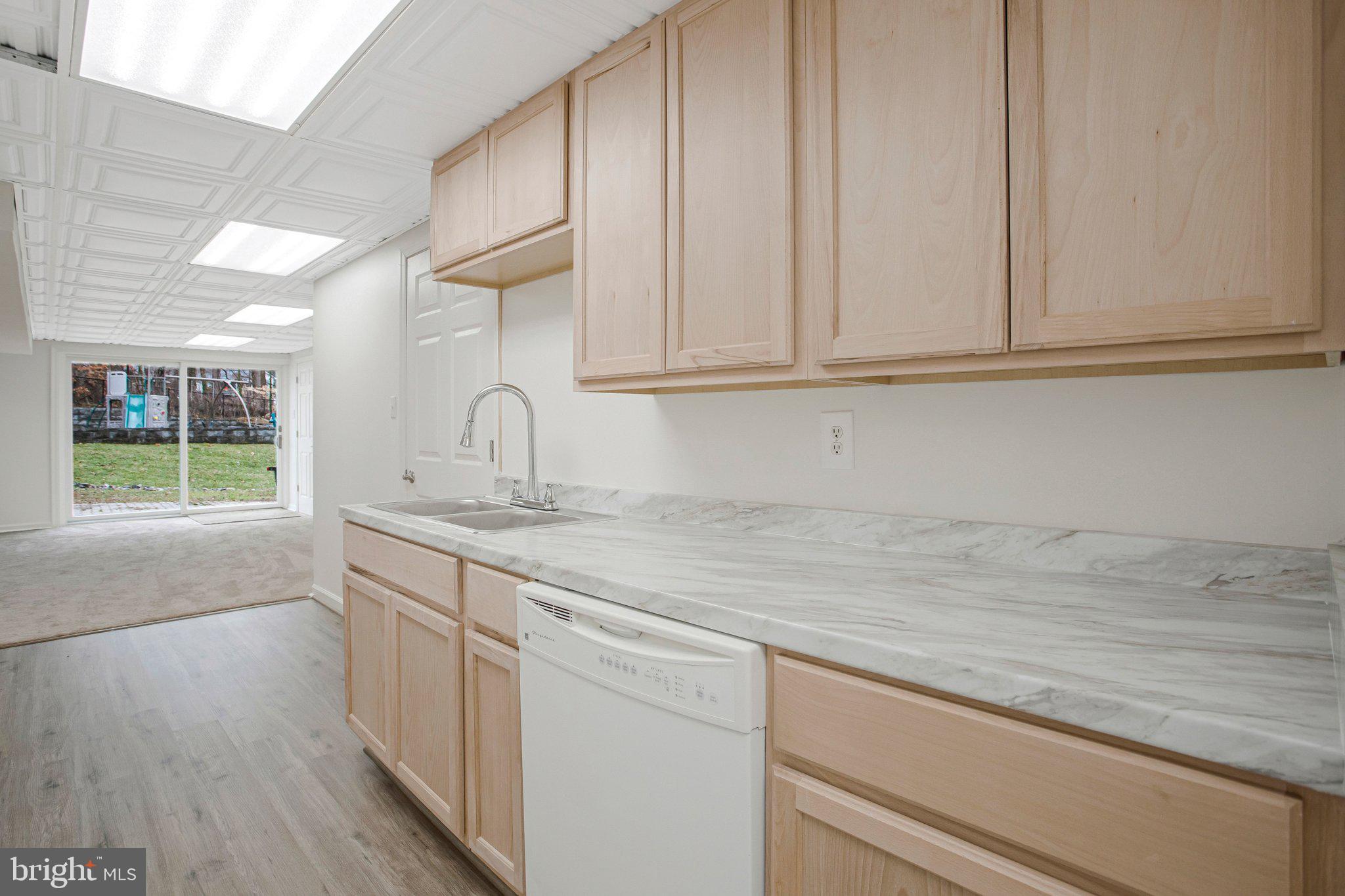 PINE VIEW ESTATES - Residential