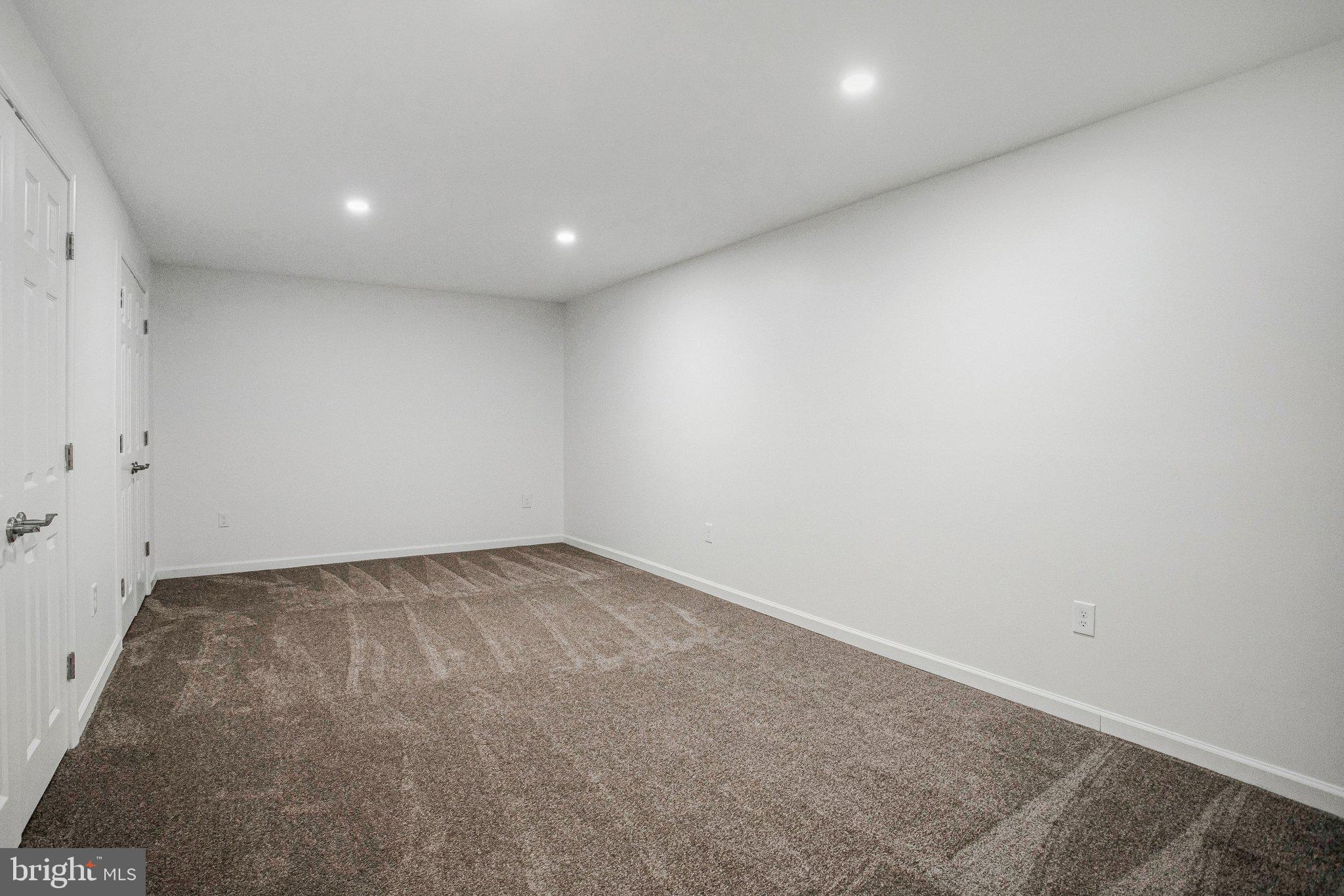 PINE VIEW ESTATES - Residential