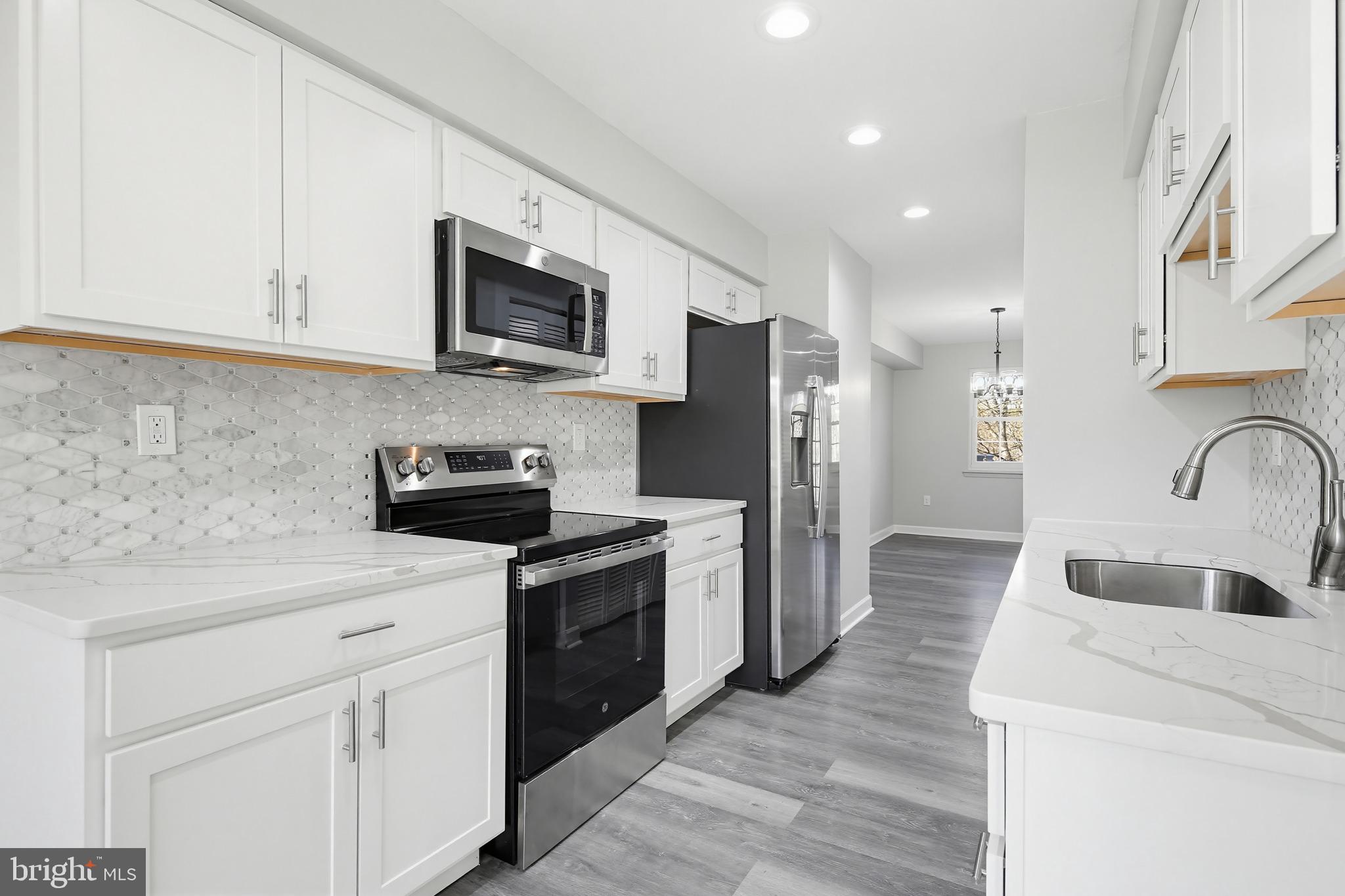 DREXEL WOODS - Residential