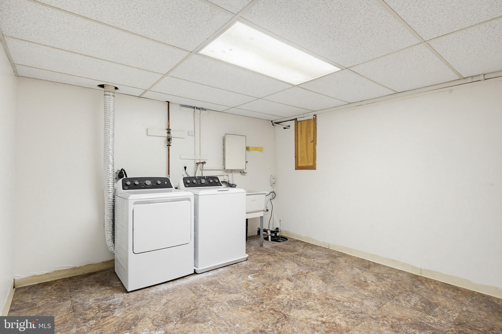 DREXEL WOODS - Residential