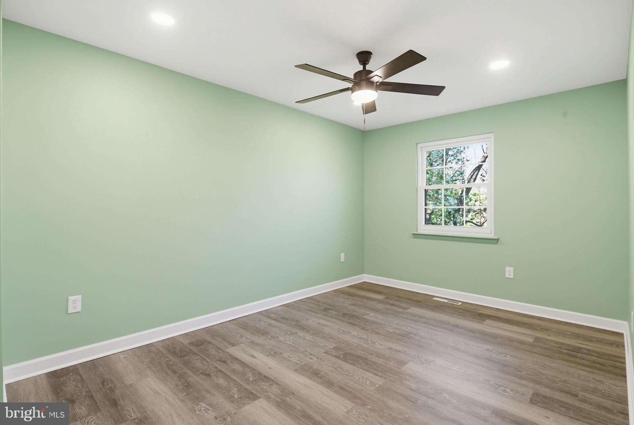 DREXEL WOODS - Residential