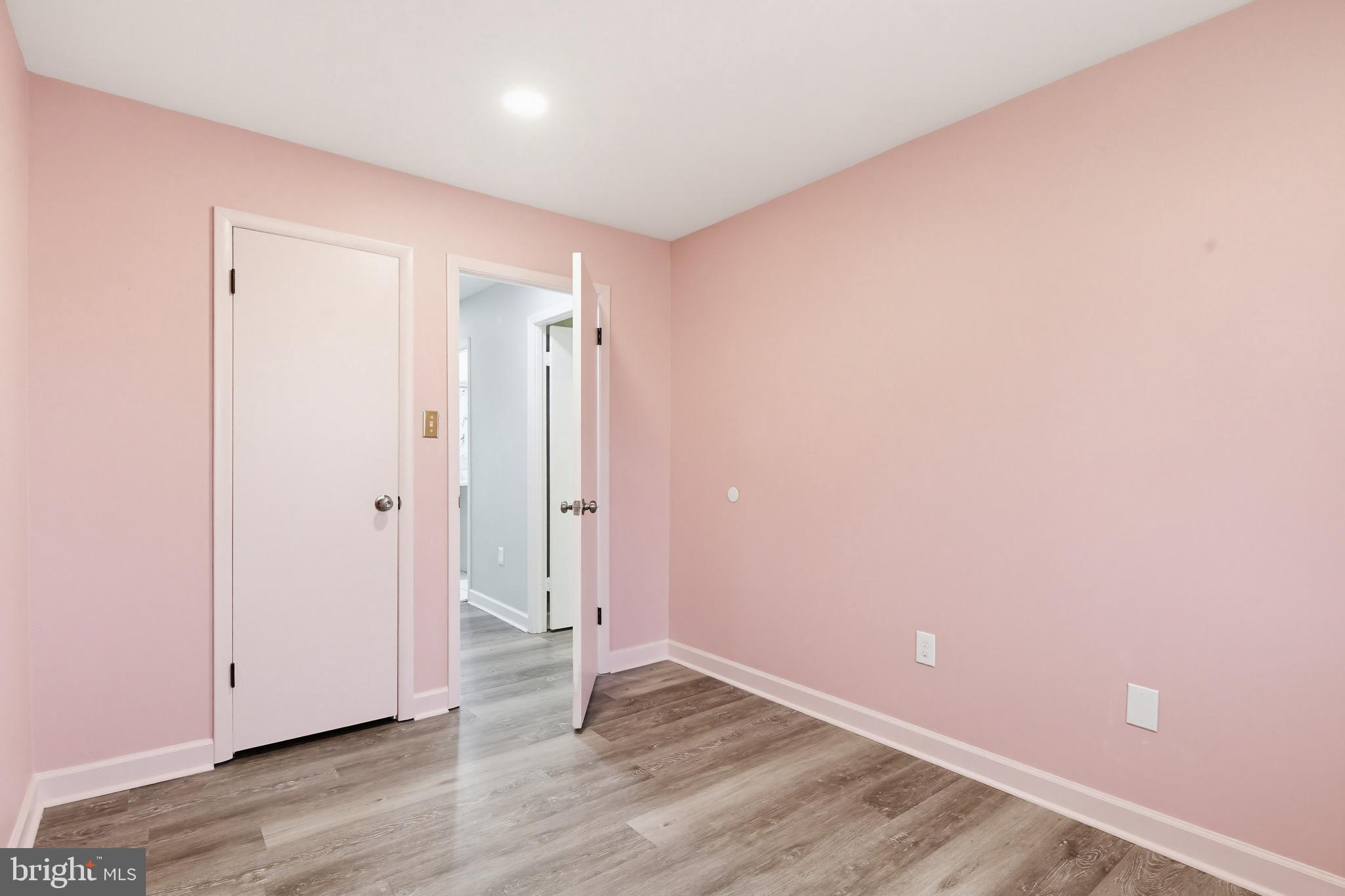 DREXEL WOODS - Residential