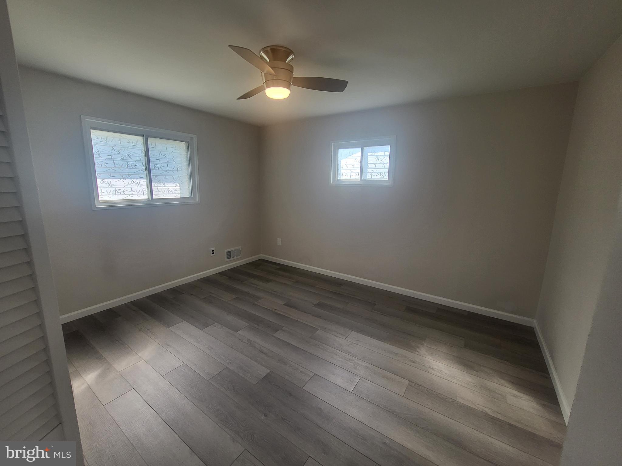 LIBERTY MANOR - Residential