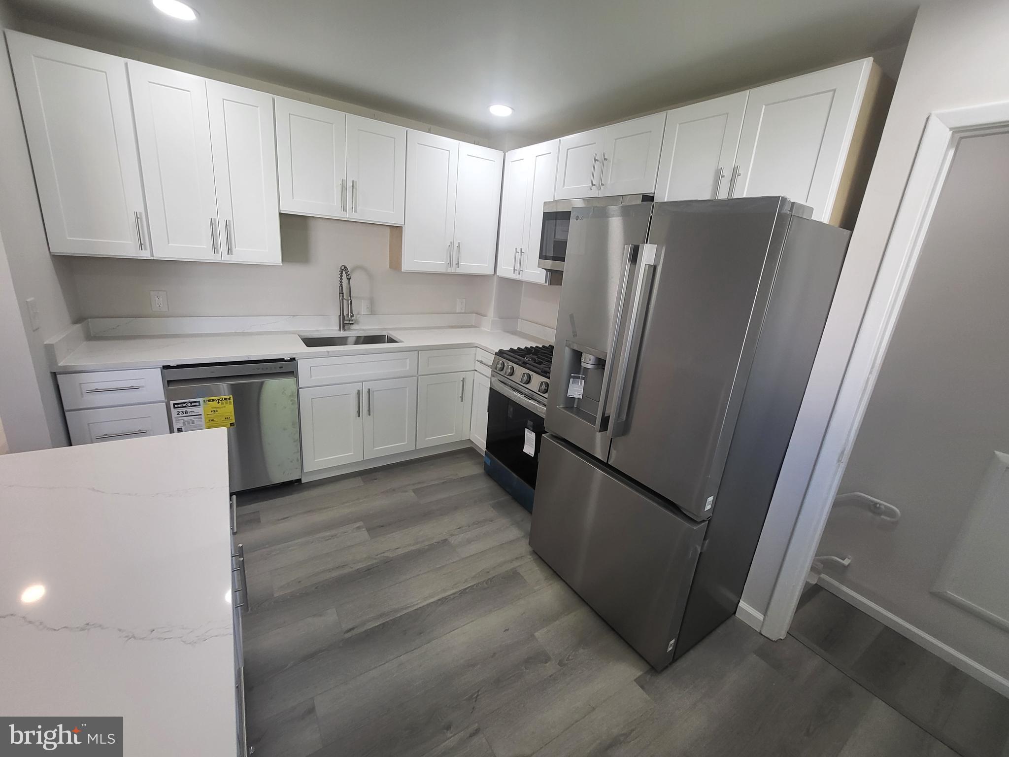 LIBERTY MANOR - Residential