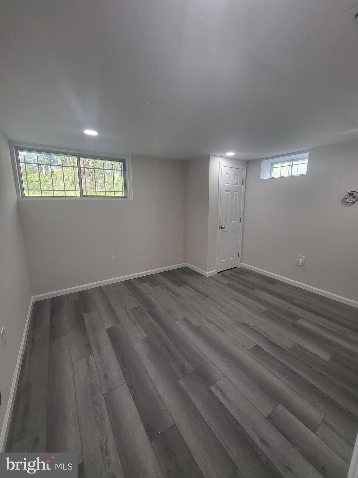 LIBERTY MANOR - Residential