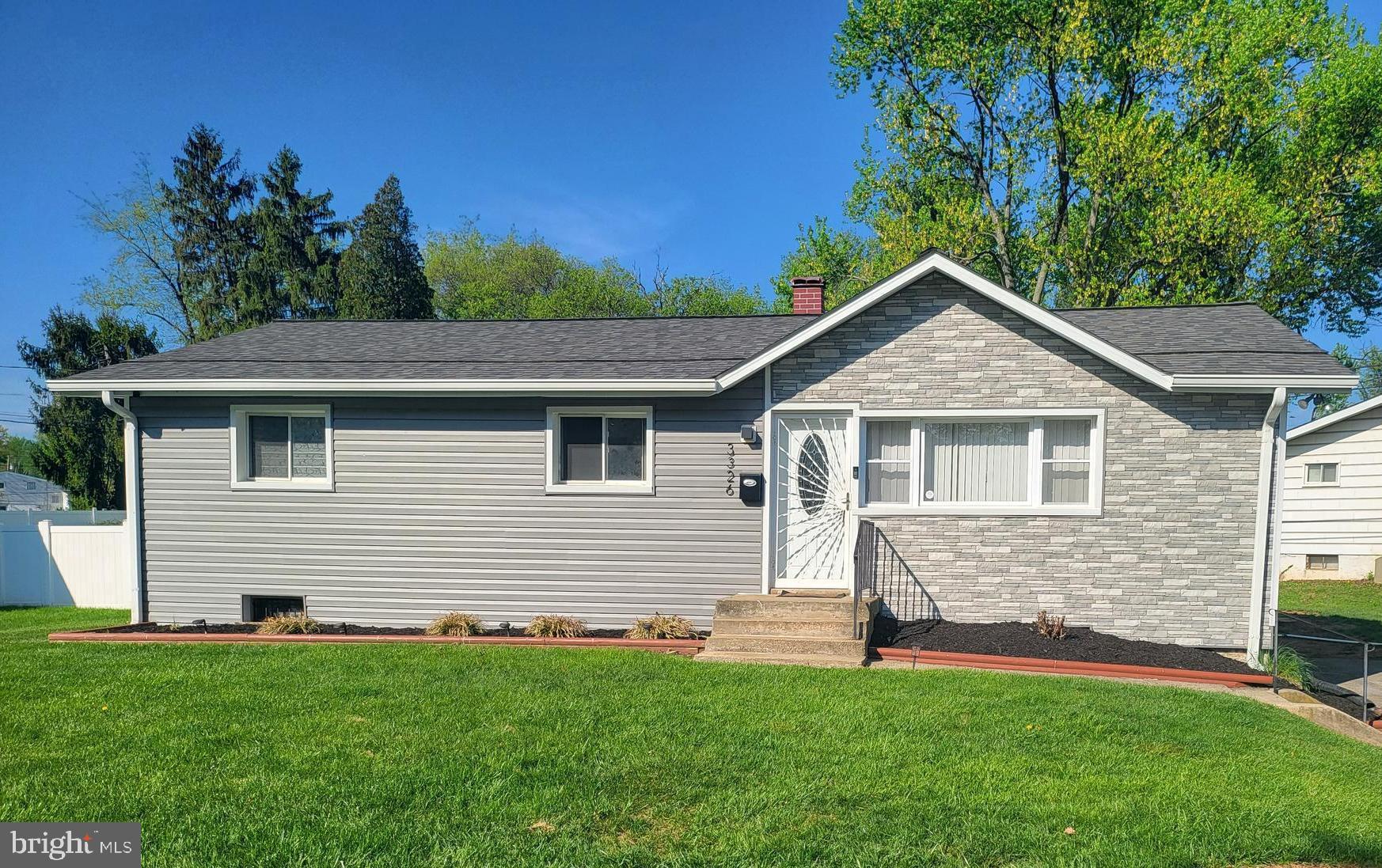 LIBERTY MANOR - Residential