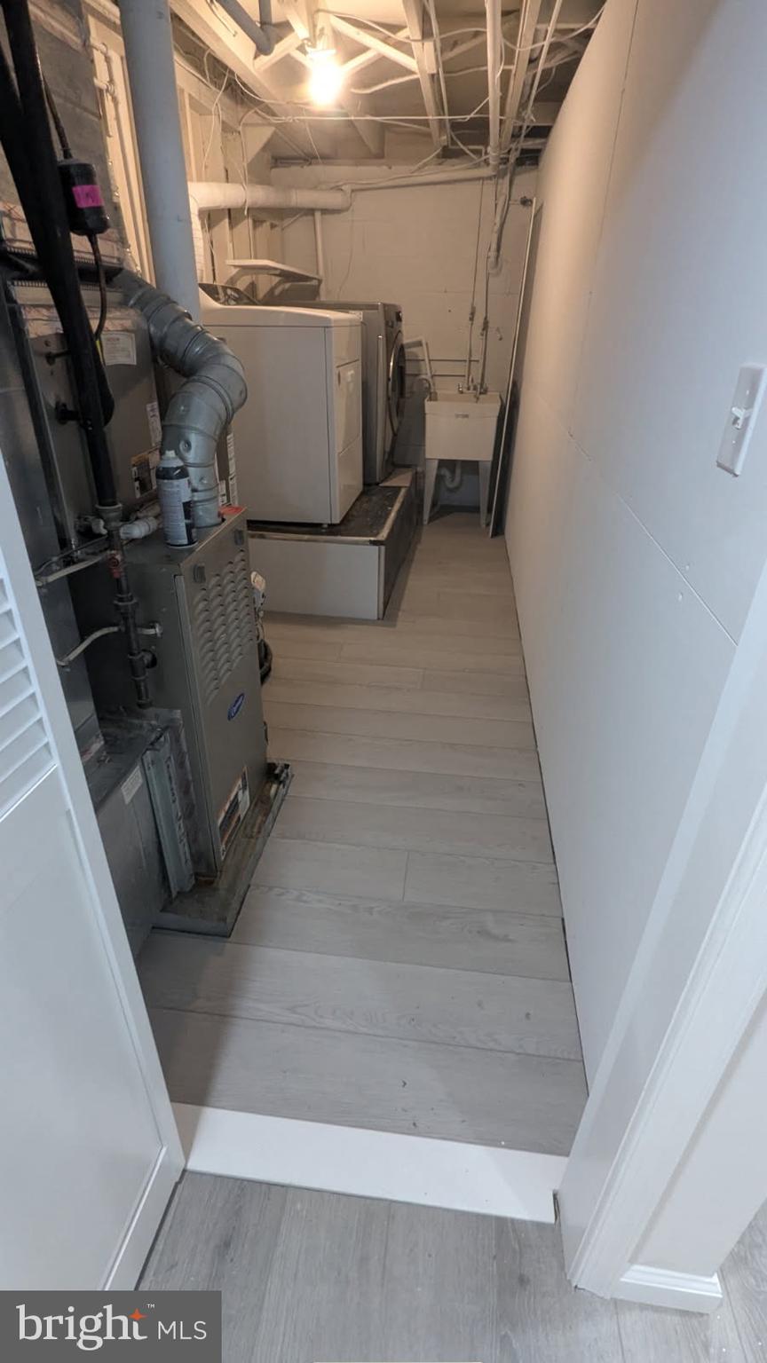 LIBERTY MANOR - Residential