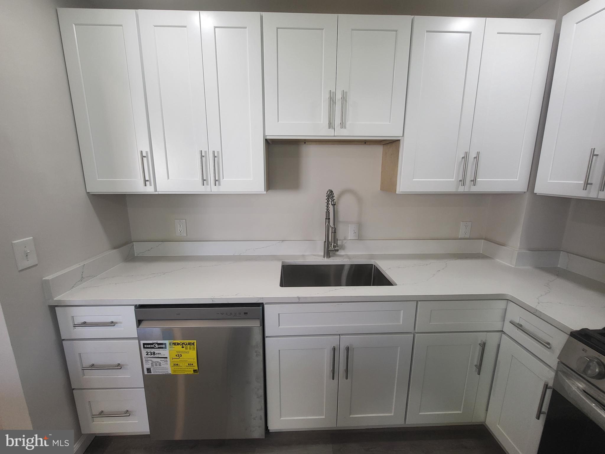 LIBERTY MANOR - Residential