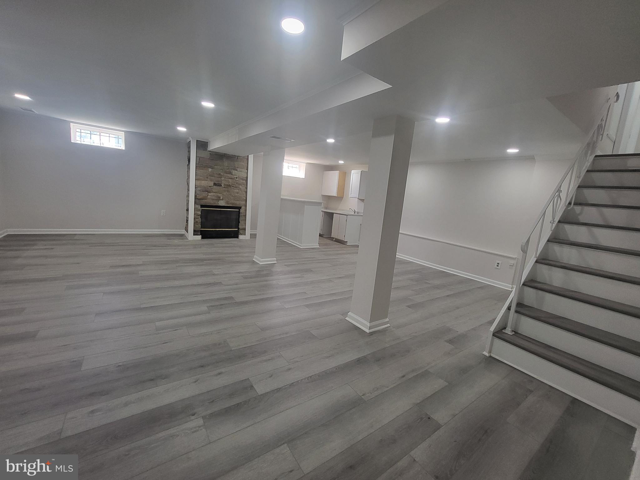 LIBERTY MANOR - Residential