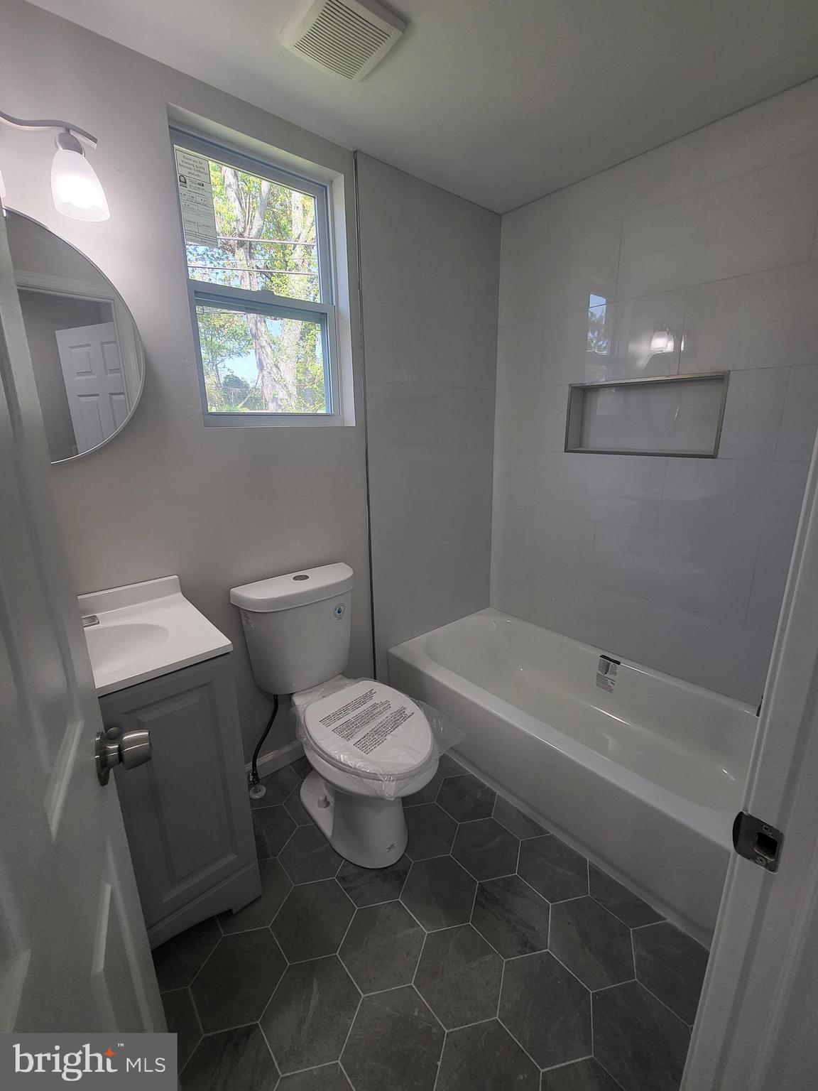 LIBERTY MANOR - Residential