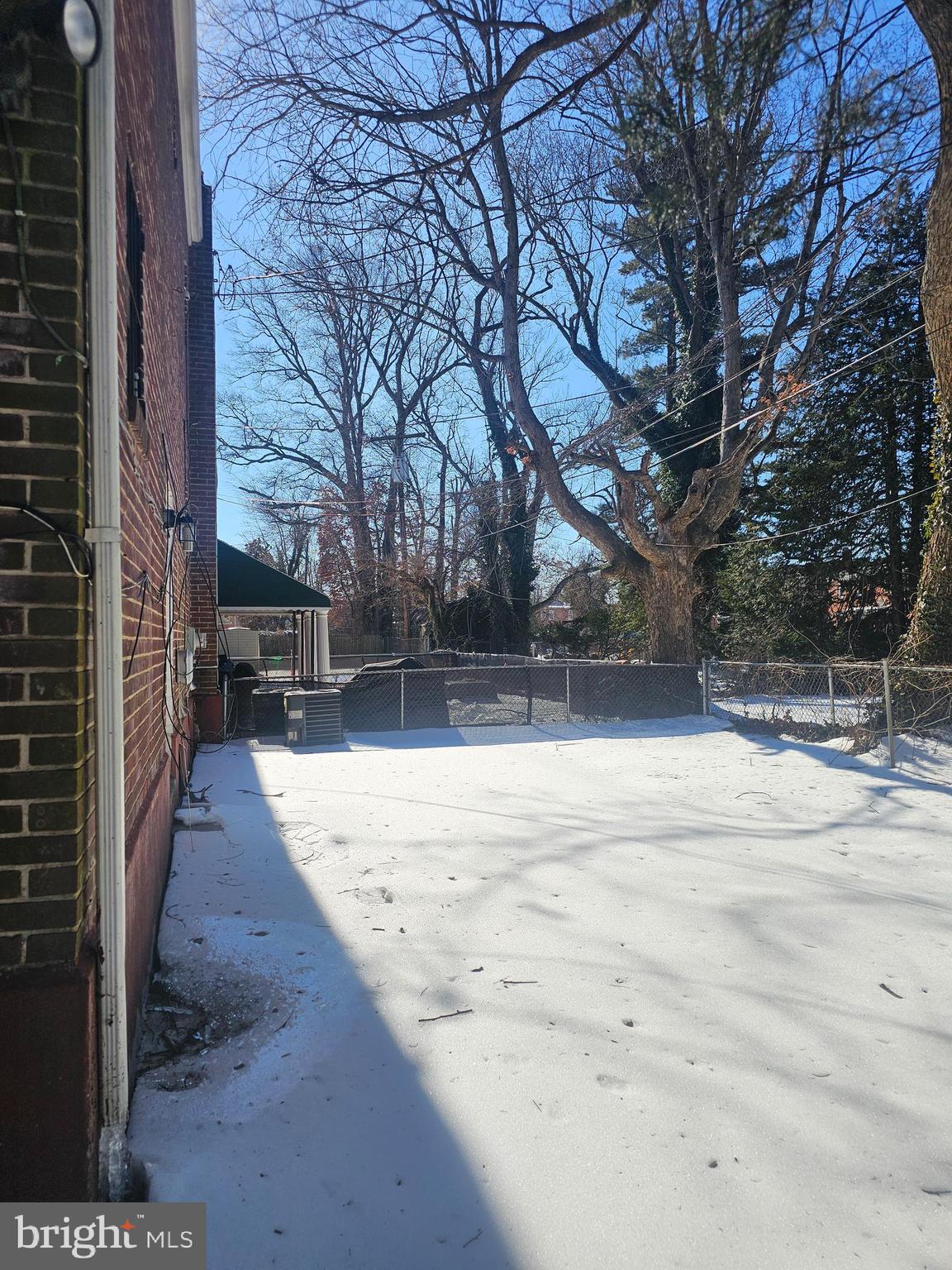 HOWARD PARK - Residential