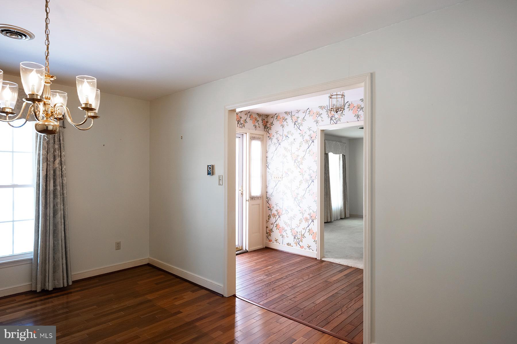 SPRING VALLEY - Residential