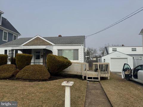 Homes For Sale - 111 N 35th Avenue<br/> LONGPORT, NJ 08403