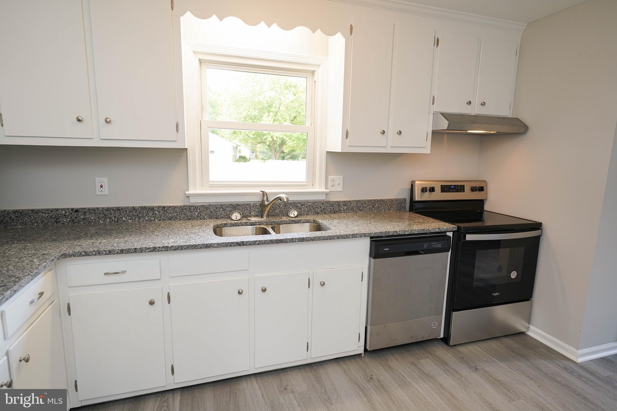 PORTER MILL ESTATES - Residential