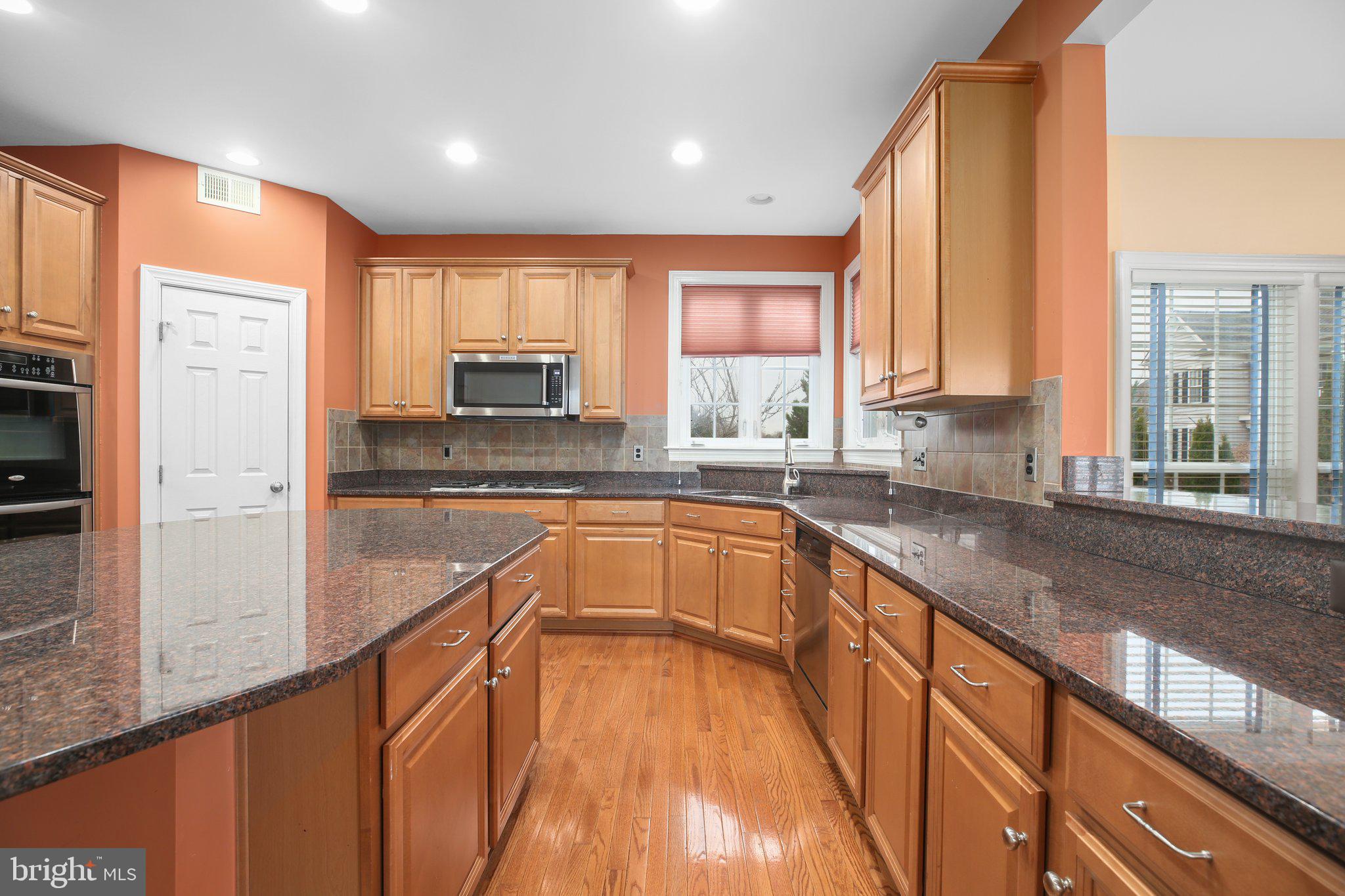 HILLS OF AQUIA - Residential