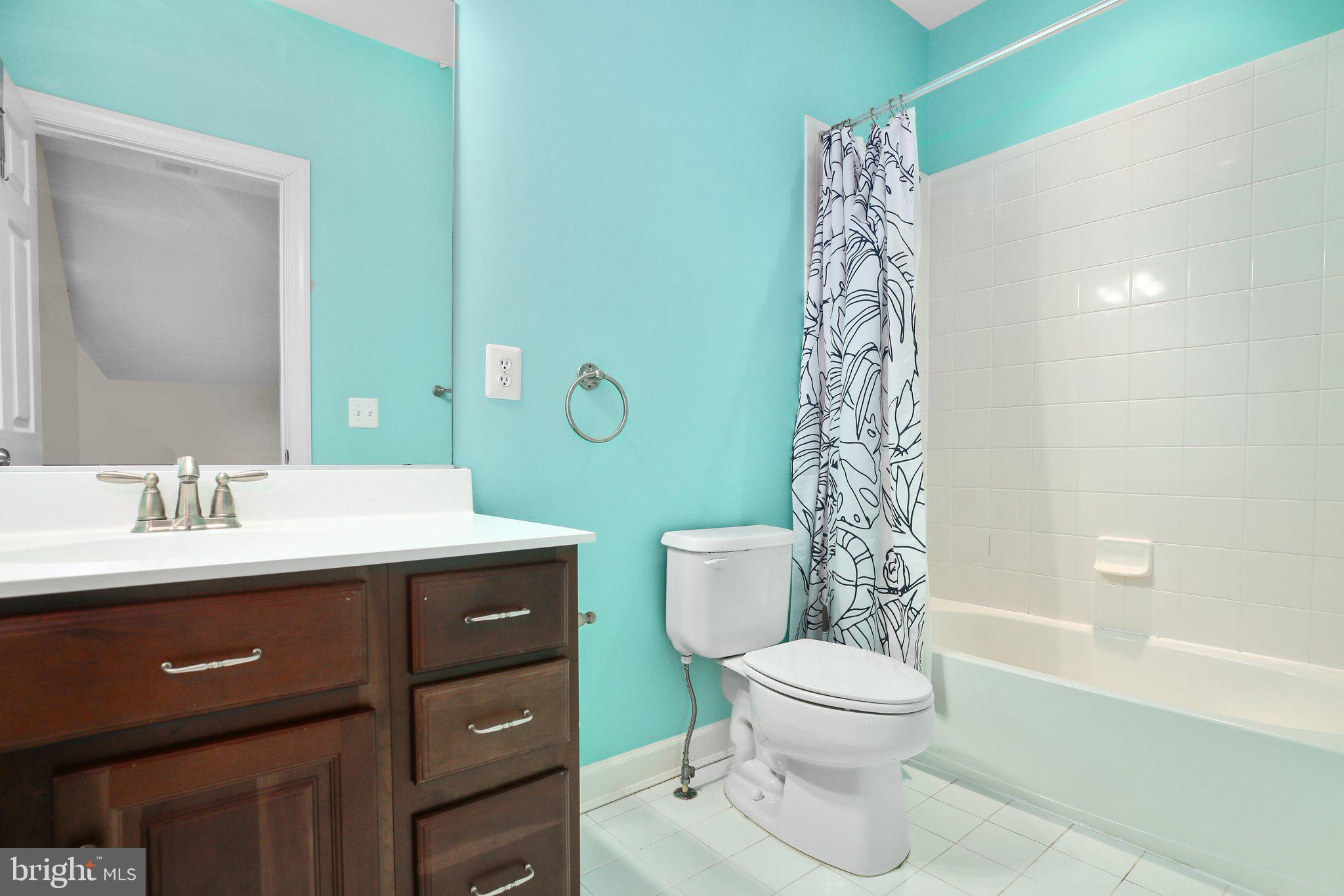 HILLS OF AQUIA - Residential