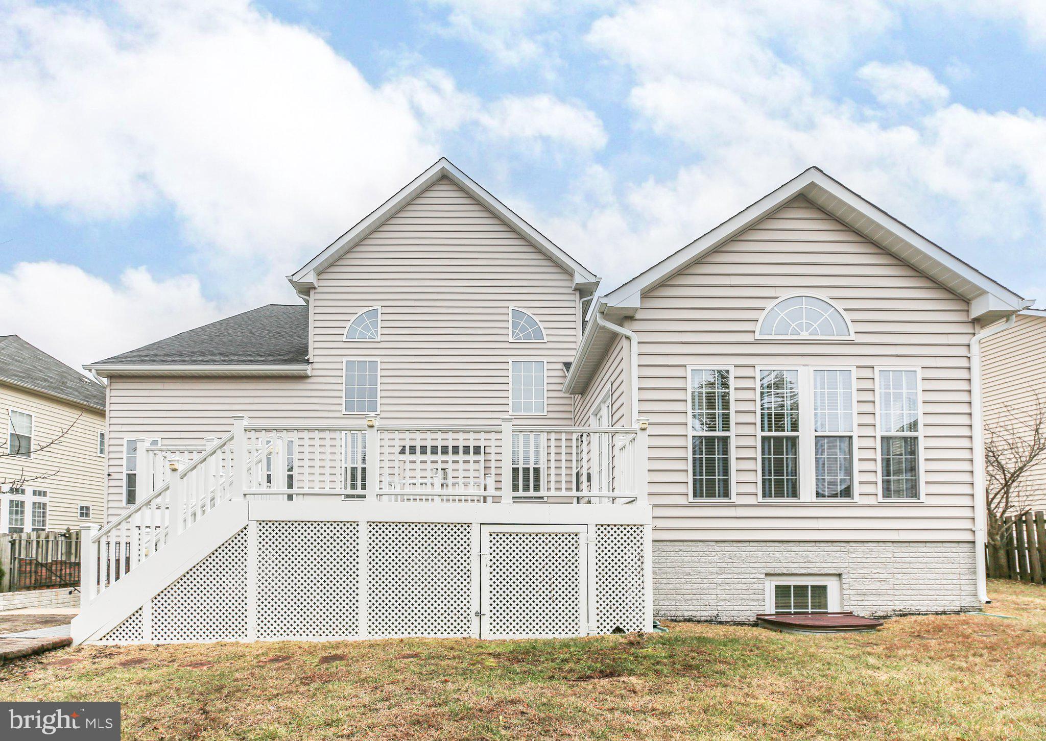 HILLS OF AQUIA - Residential