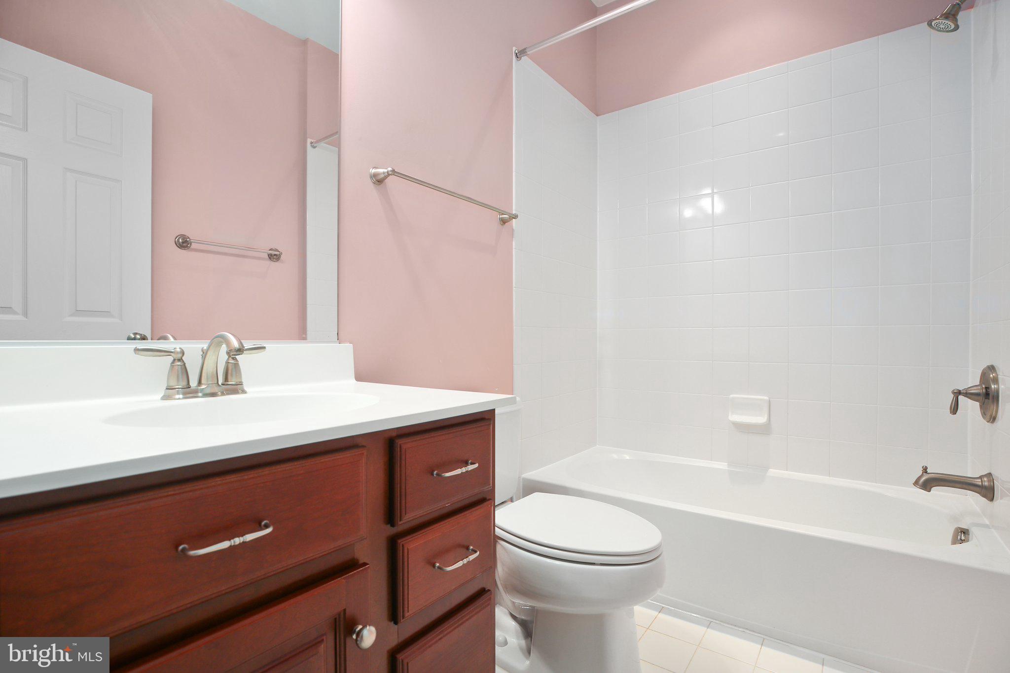 HILLS OF AQUIA - Residential