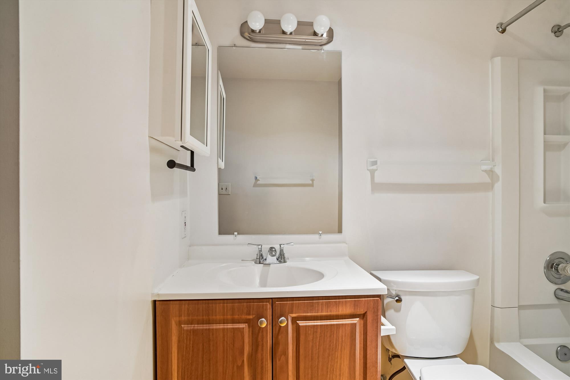 NORTH PORT CONDO - Residential