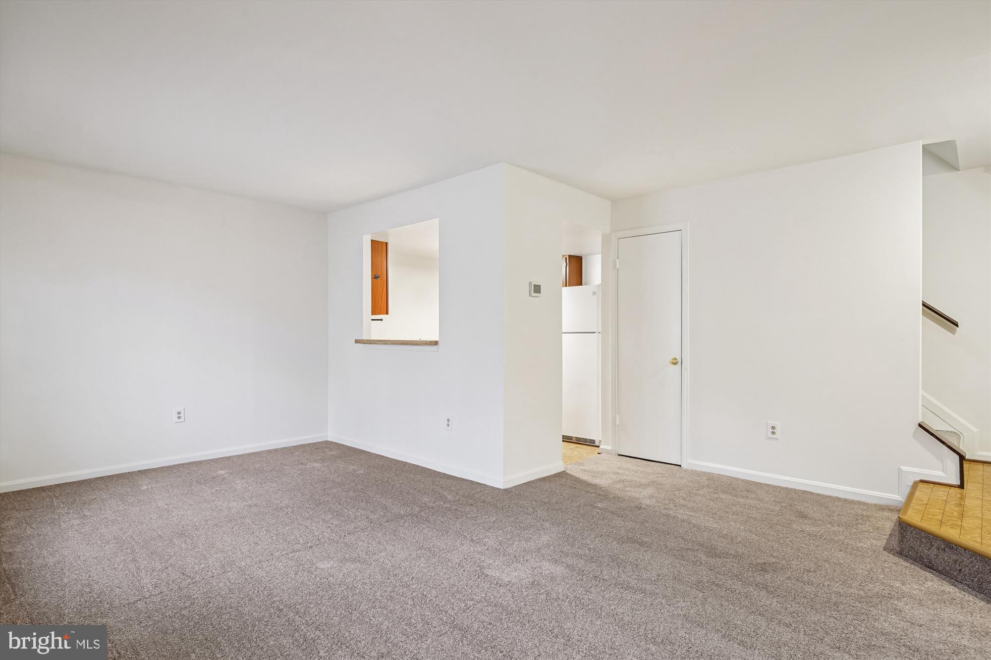 1410 GREENDALE COURT 2-1410