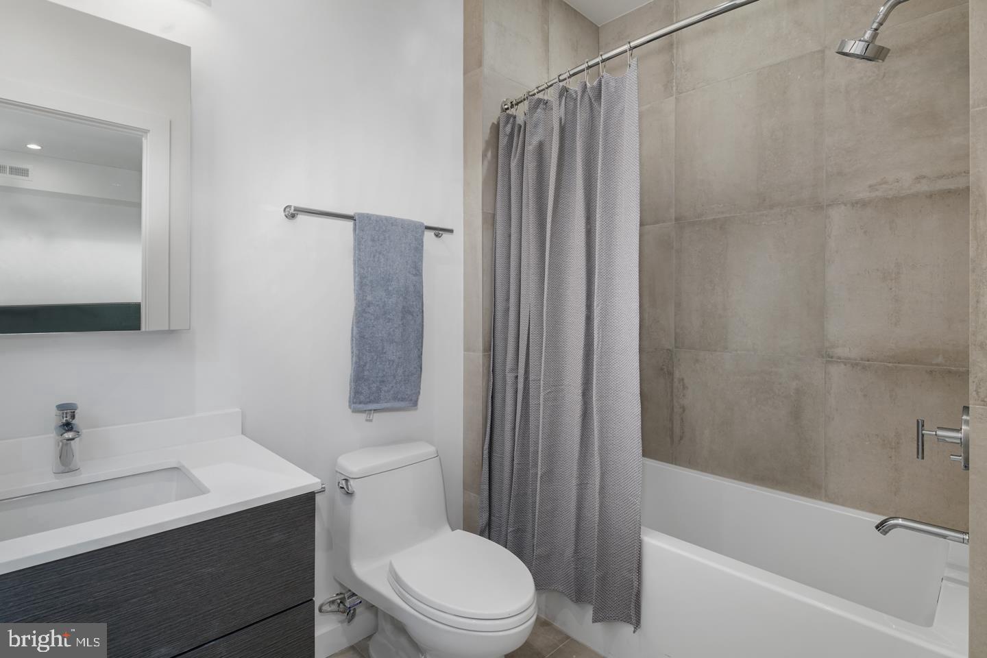 OLD CITY - Residential Lease