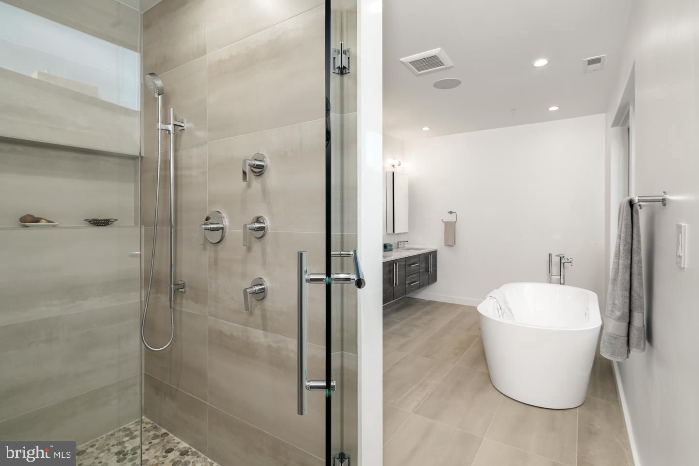 OLD CITY - Residential Lease