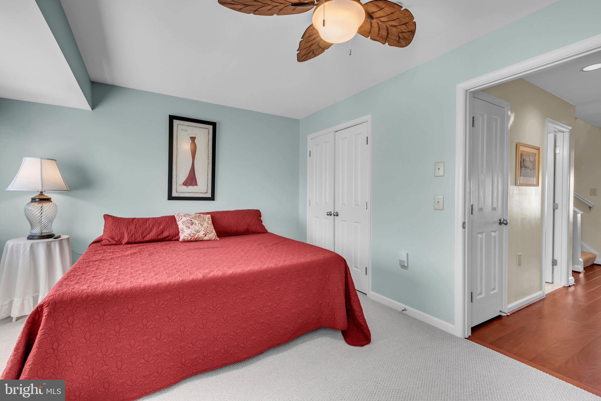 OYSTER COVE - Residential