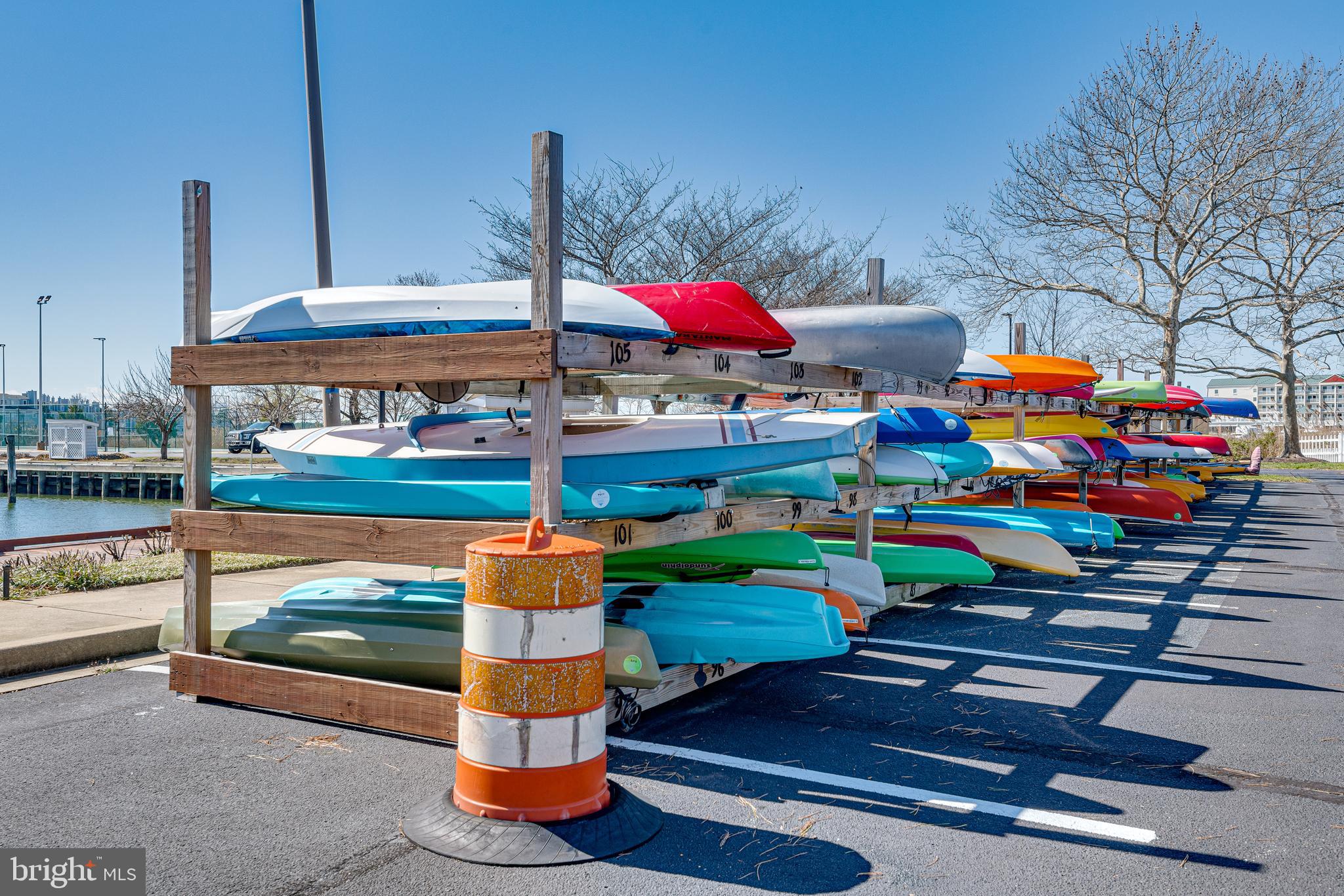 OYSTER COVE - Residential