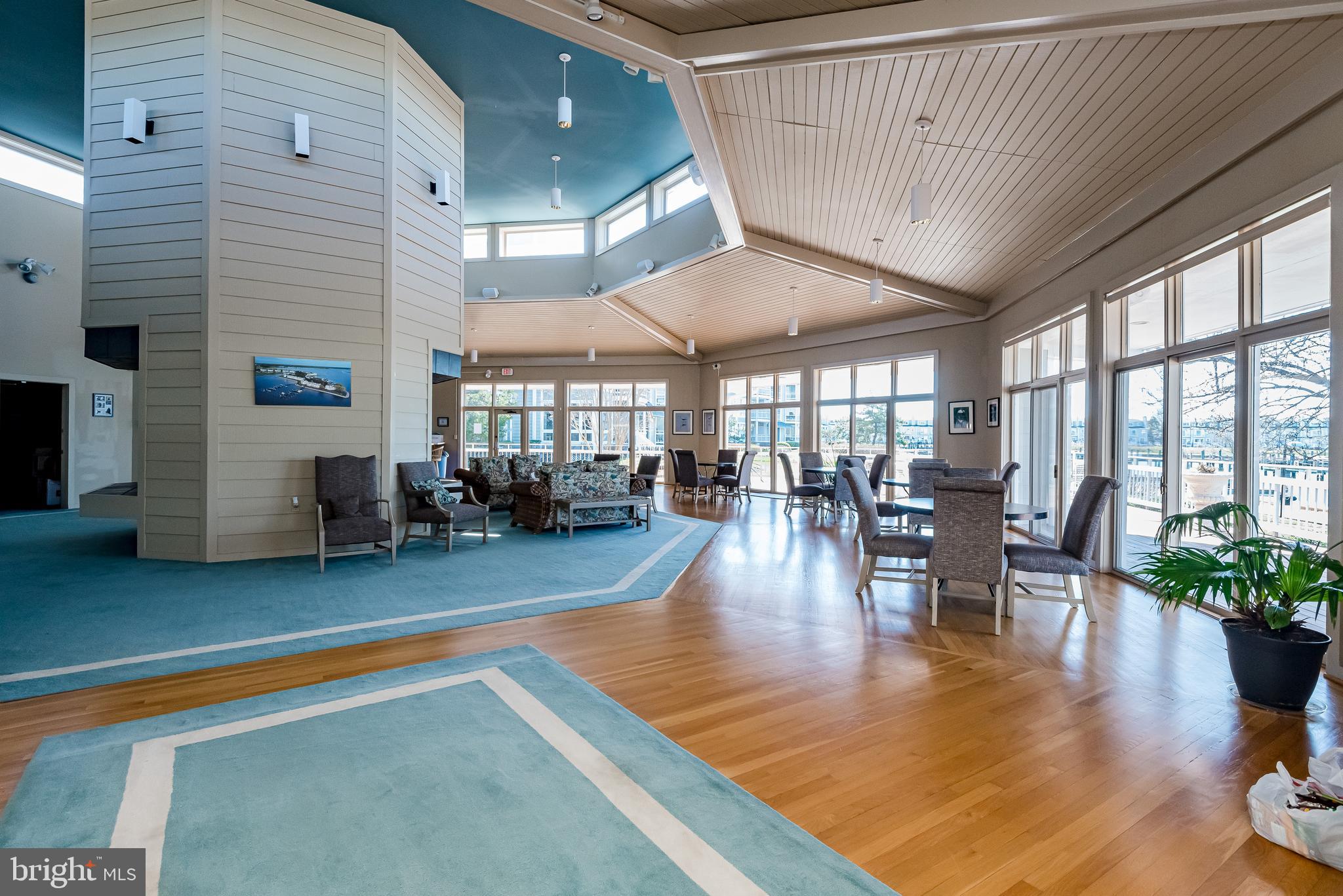 OYSTER COVE - Residential